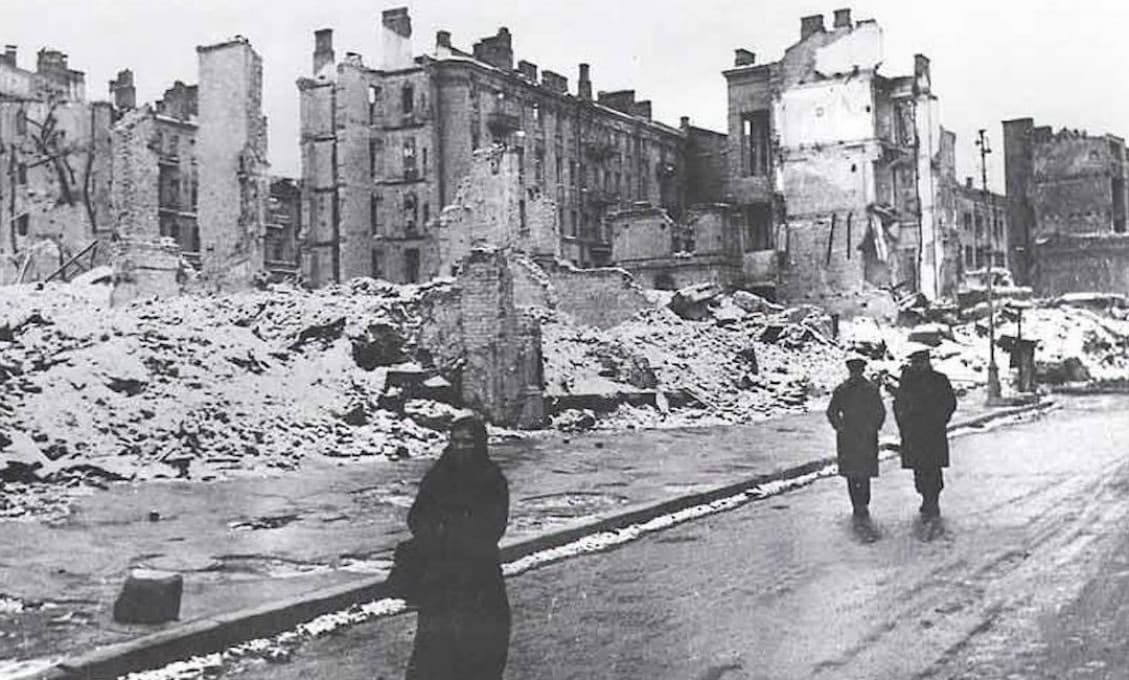 Sovietsky zväz prišiel počas nacistickej agresie takmer o tretinu svojho bohatstva (Jurij Rubcov)