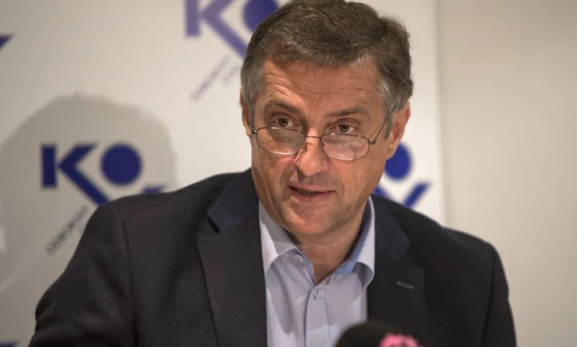 Rakúsky prezident chce predčasné parlamentné voľby v septembri