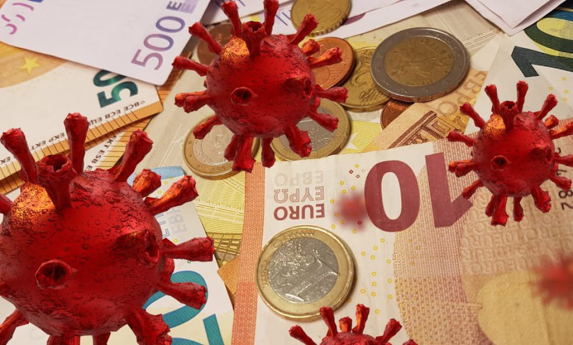 Čas prania špinavých peňazí? Covid-19 môže prežiť na hotovosti až 28 dní, tvrdia štúdie