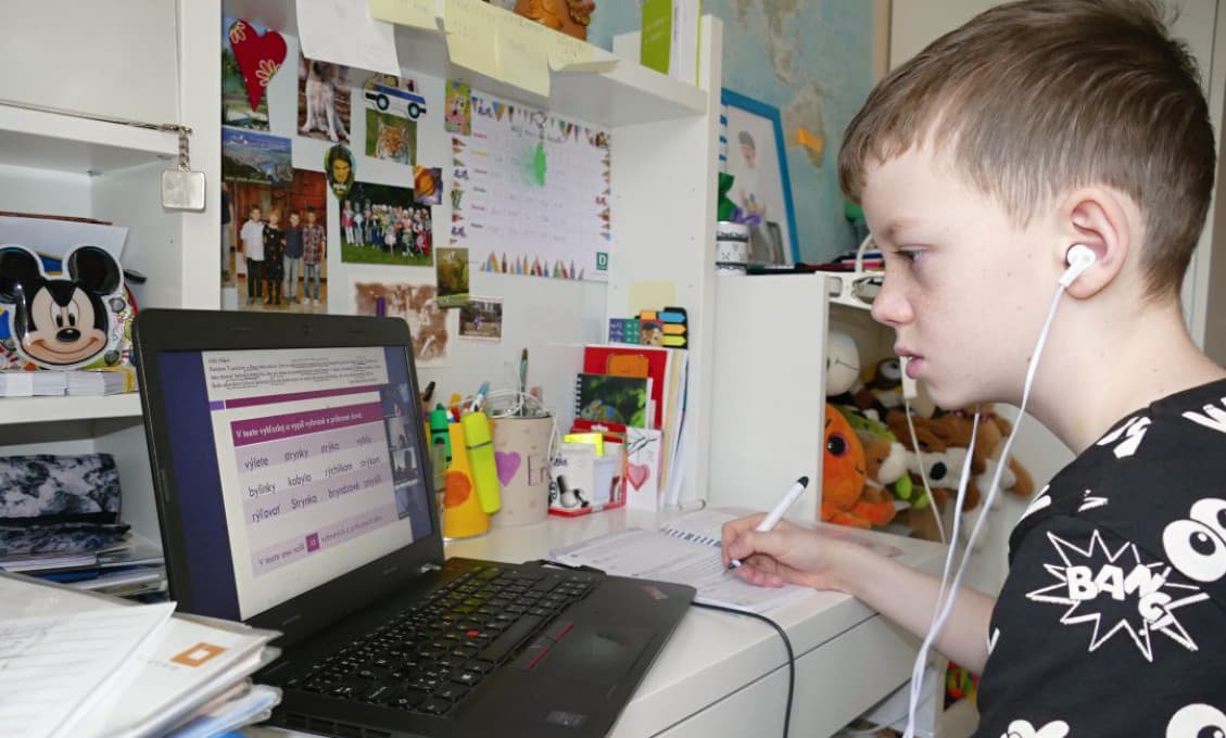 Rodičia pozor! V týchto prípadoch nedávajte deti do školy a škôlky