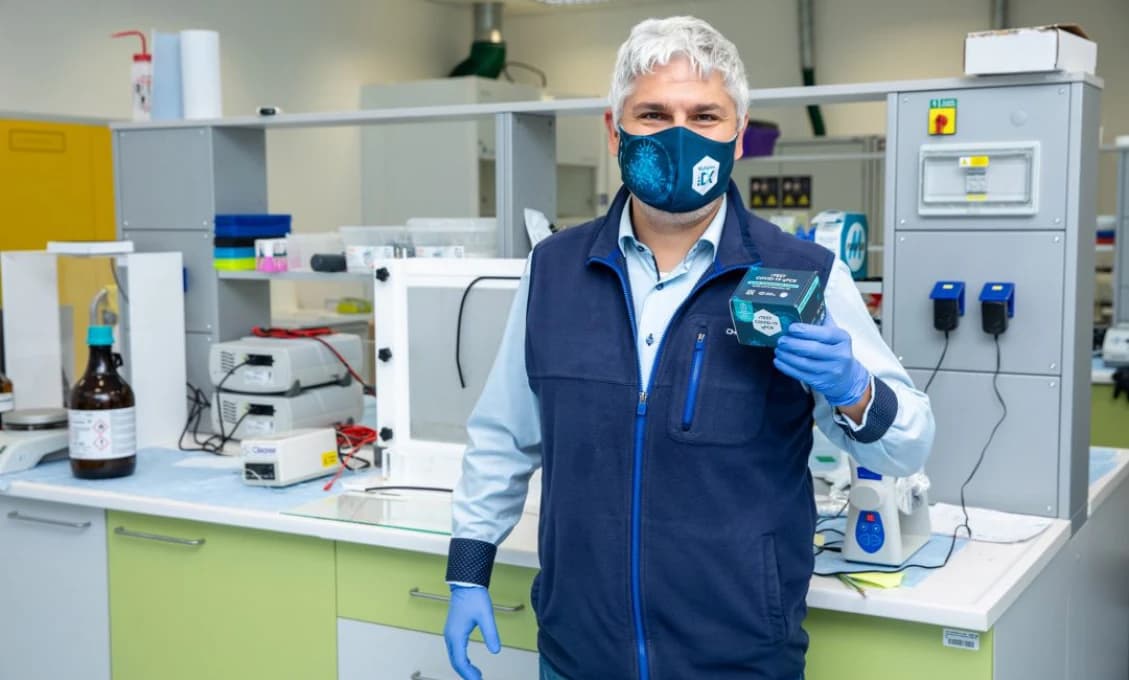 Čekan: Plošné testovanie na slovenský spôsob je premrhaný potenciál, Briti idú na to inak