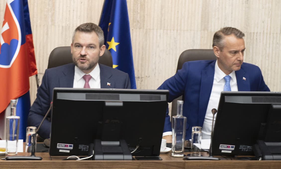 Pellegrini kritizuje Matoviča za plošné testovanie, v marci chcel to isté