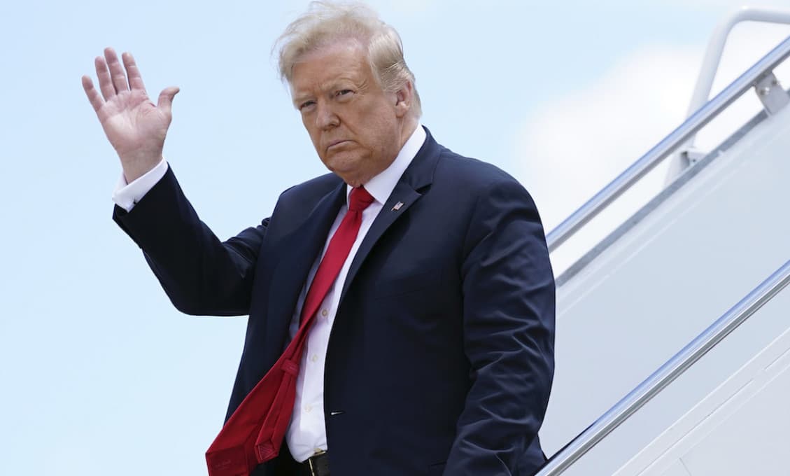 Trump naznačil, že je schopný vzdať sa funkcie, ak zlyhajú jeho súdne obštrukcie