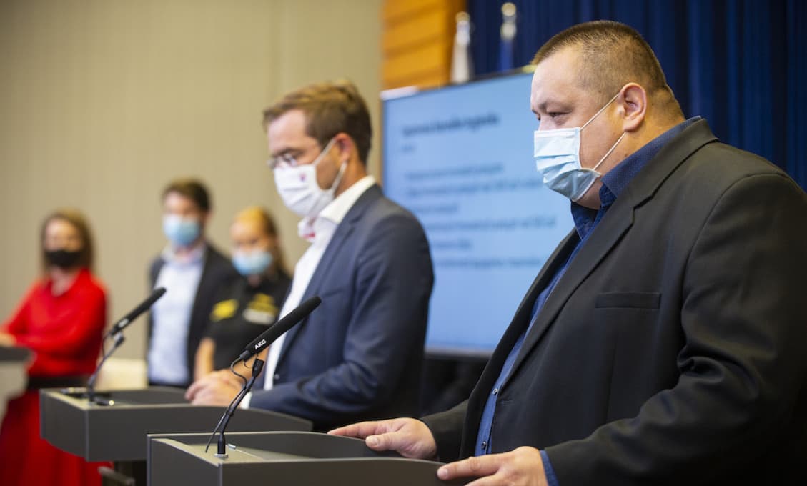Plošné testovanie možno nebude. Krajčí rešpektuje konzílium, ktoré ho neodporúča