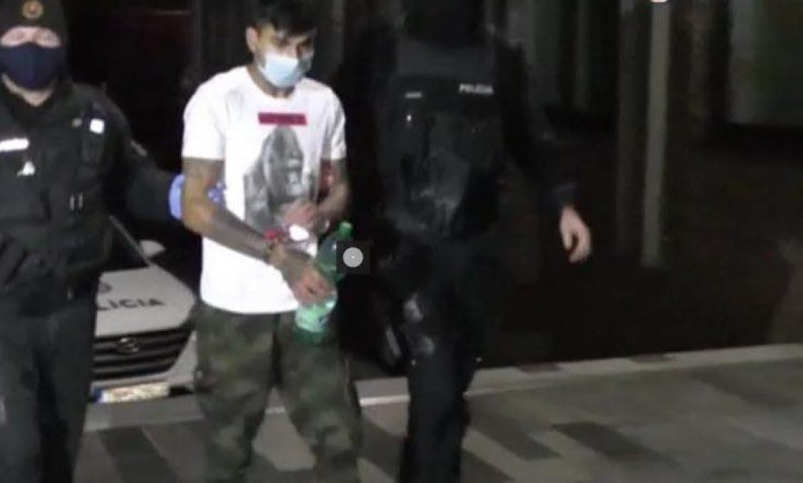 Spoveď otca 12-ročnej dievčiny, ktorá súložila na verejnosti: Keby úrady konali, nestalo by sa to!