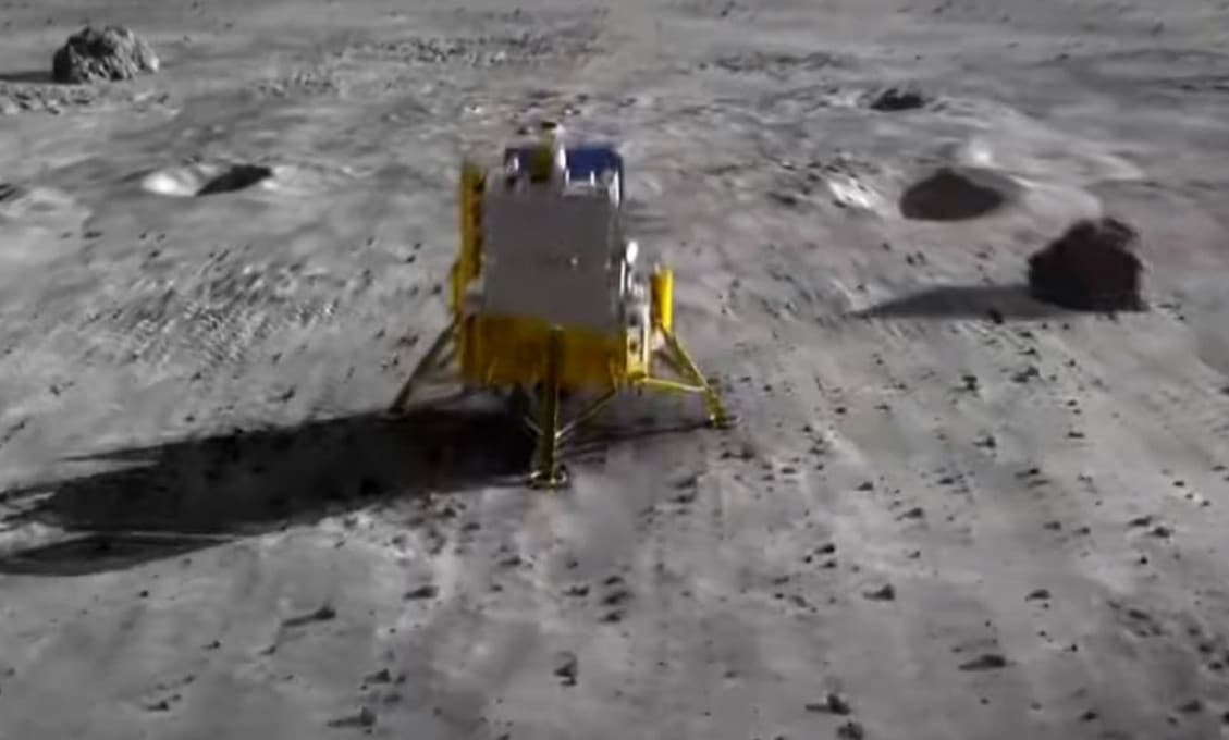 Čínska sonda je pripravená pristáť na Mesiaci (VIDEO)