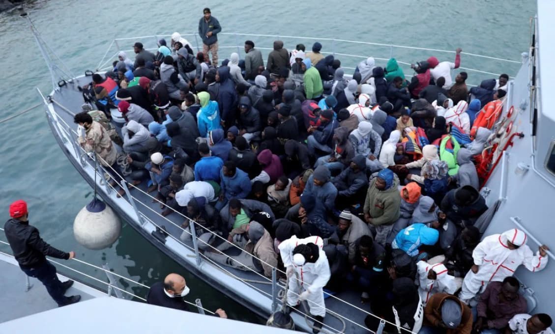 Španielsko už „vyčistilo“ kontroverzný tábor migrantov na Kanárskych ostrovoch