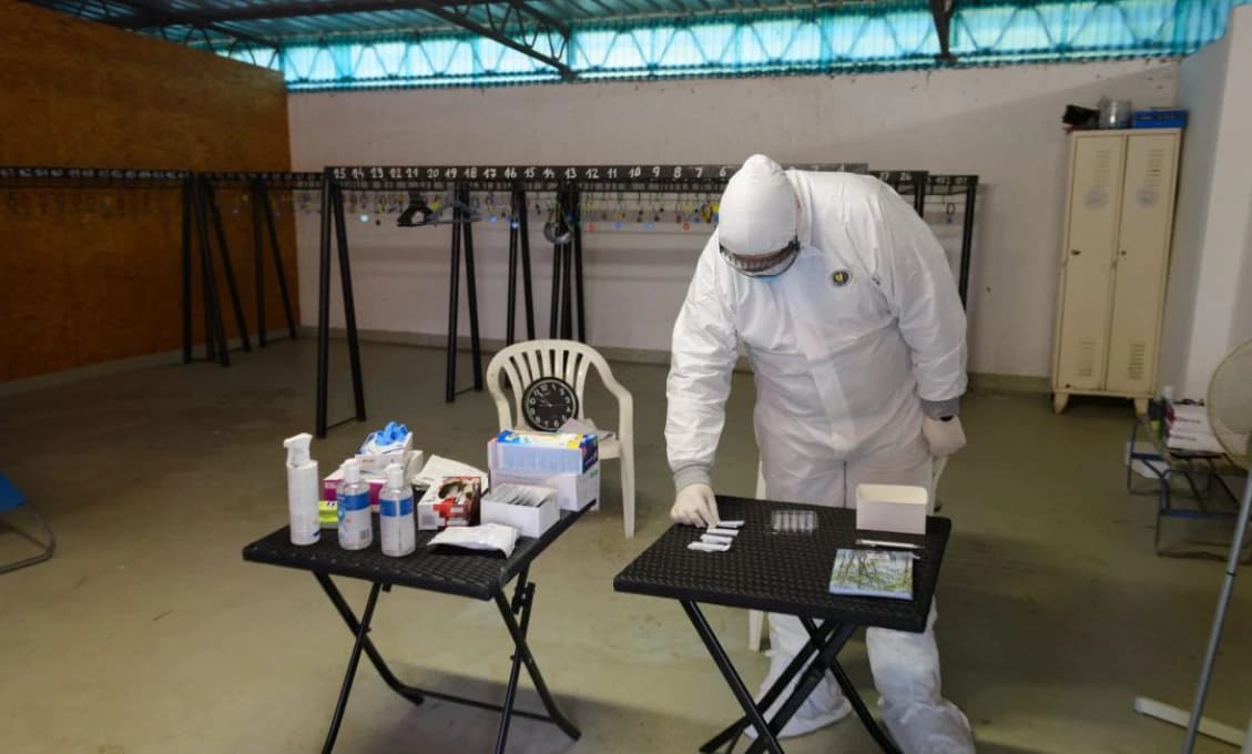 V piatok pribudlo 2070 prípadov, počet obetí sa zvýšil o 24