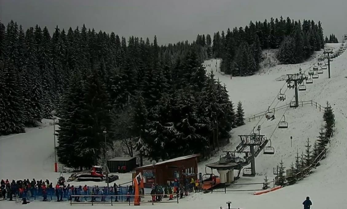 U Kollára na Donovaloch sa lyžovalo, rozostupy ľudia ignorovali