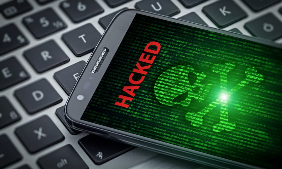Izraelskí agenti hackli telefóny novinárov z televíznej stanice Al-Džazíra