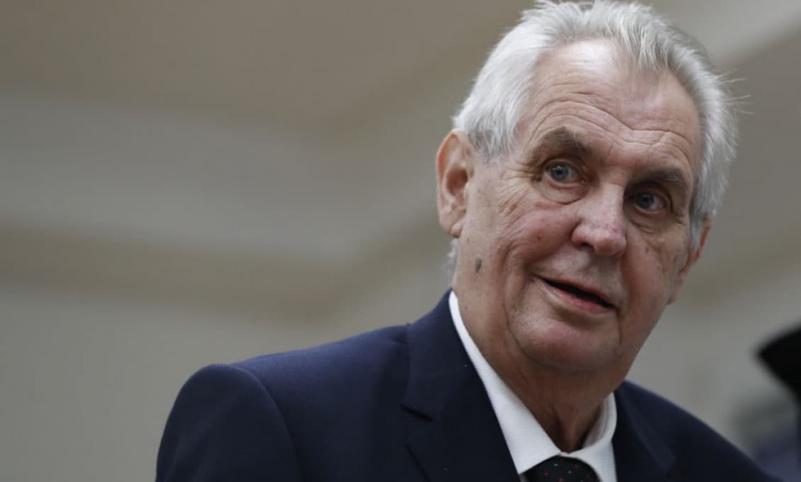 Zeman vyzval ľudí, aby sa nechali zaočkovať