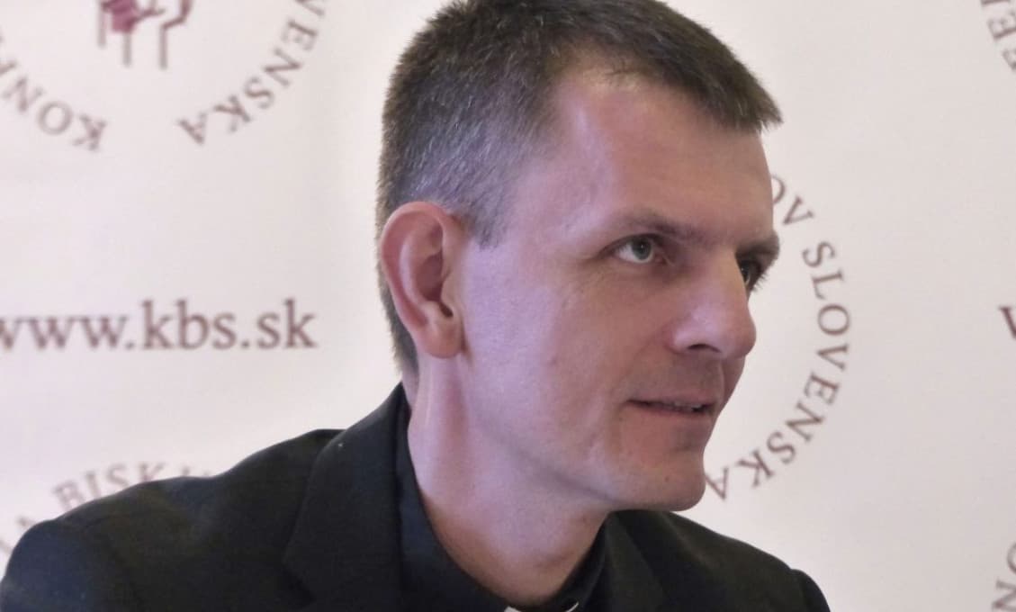 Biskupi: Strácame kontakt, mnohí veriaci už mesiace nechodia na bohoslužby