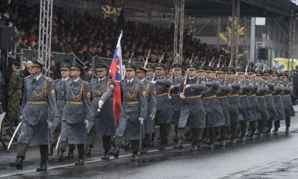 Naď považuje vytvorenie armády EÚ v súčasnosti za nerealizovateľné
