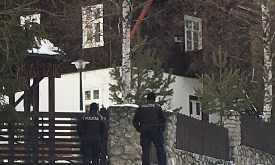 Matovič bol mimo svoj okres, možno v Tatrách, ale nebol na dovolenke