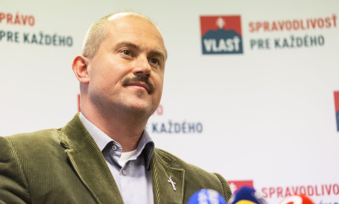 Kotleba: Lučanského záhadný pád z vozíčka je "úplne neuveriteľný"