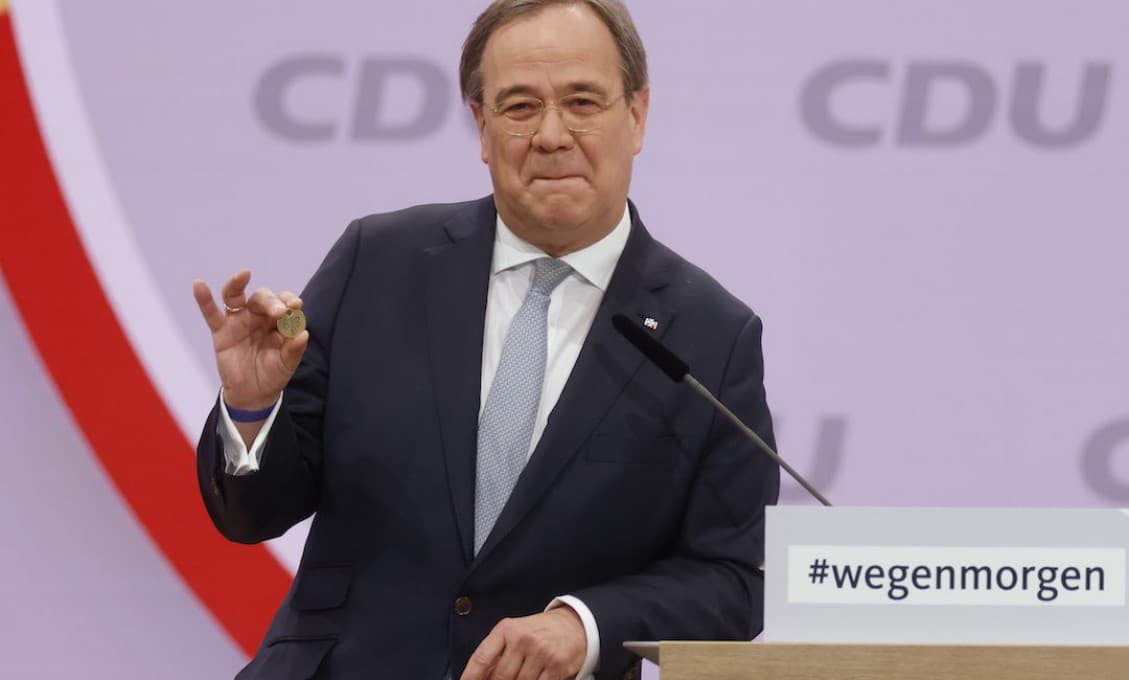 Lídrom Kresťanskodemokratickej únie v Nemecku sa stal Armin Laschet