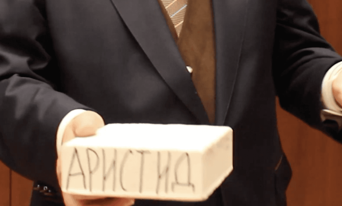 Ruský vojenský priemysel vyvinul priam nadpozemský "nezničiteľný" materiál (VIDEO)