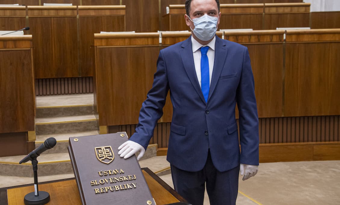 Martina Čepčeka vylúčili z klubu OĽaNO. Môže za to naštrbená dôvera aj ĽSNS