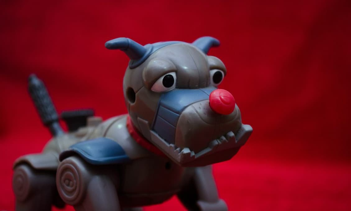V osamelosti počas lockdownu vám pomôže aj robotický pes