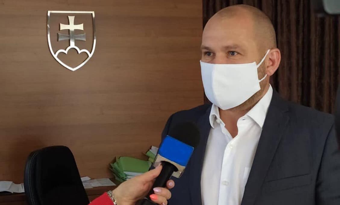Starosta Becík: Matovič urobil z ľudí testovací dobytok