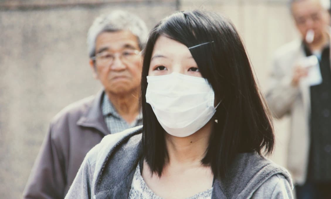 Japonsko nalieha na Čínu, aby prestala s análnymi výtermi na zistenie prítomnosti Covidu