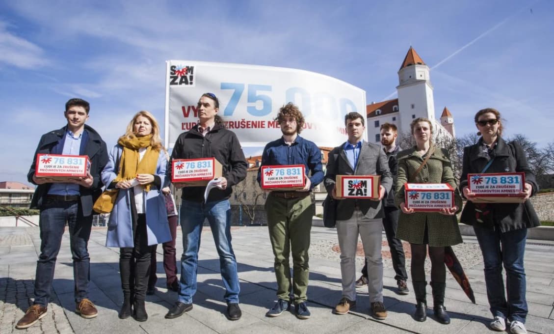 Via Iuris: Vláda využívala skrátené legislatívne konanie neodôvodnene