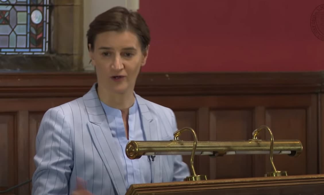 Srbská premiérka informovala o zmarenom pokuse o štátny prevrat. Obvinila aj zahraničné služby