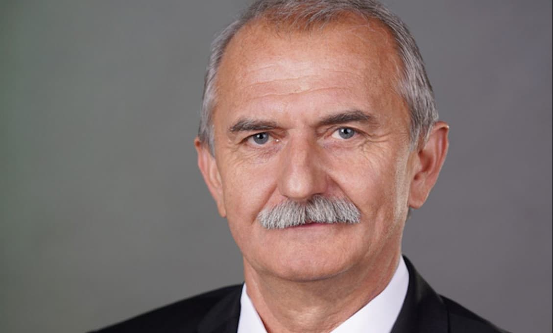 Primátor Bečarik vyzval ministra zdravotníctva k zabezpečeniu liekov pre chorých na COVID-19
