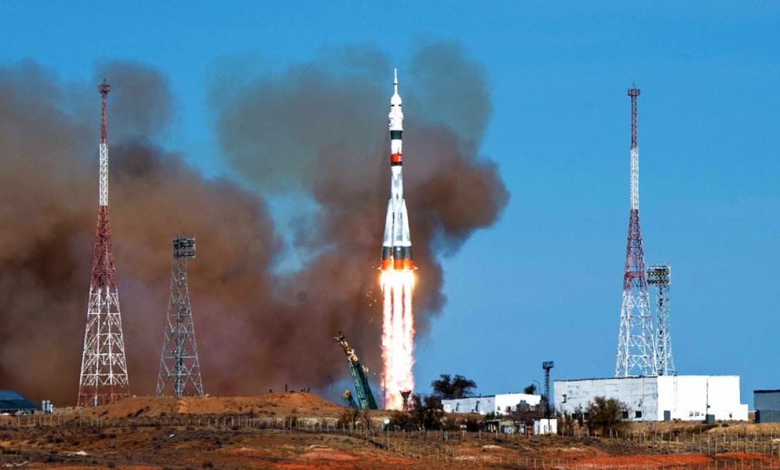 USA opäť žiada Moskvu o pomoc. NASA nechce letieť do vesmíru s „nestabilnou“ americkou technológiou