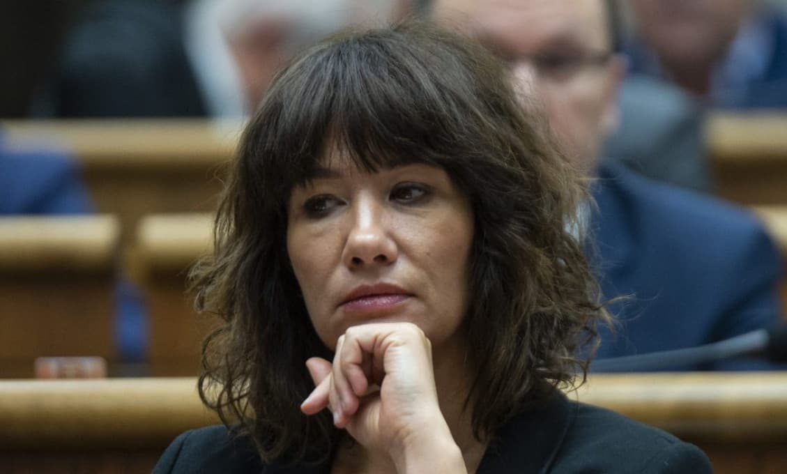 Po tom, čo vidím, mám chuť pobaliť deťom kufre a zo Slovenska odísť, priznáva Nicholsonová