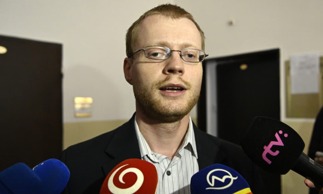 Kotlebovec Schlosár: "Ďakujeme Žilinkovi, že má odvahu postaviť sa Matovičovej tyranii"