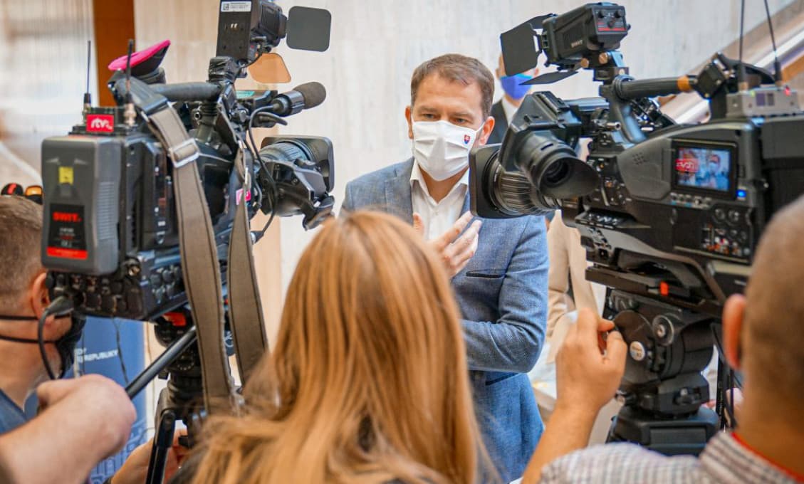 Spätne sa ukazuje, že Matovič si chcel Sputnikom posilniť svoju pozíciu, myslí si nemecký analytik
