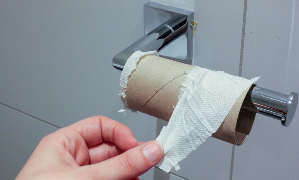 Pozor! Opäť sa pripravte na nedostatok WC papiera. Blokáda Suezského prieplavu má aj takýto dopad