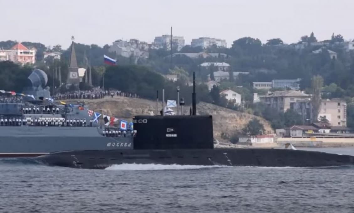 Záhada "stratenej" ponorky Čiernomorskej flotily je objasnená, velenie NATO však vydesené (video)