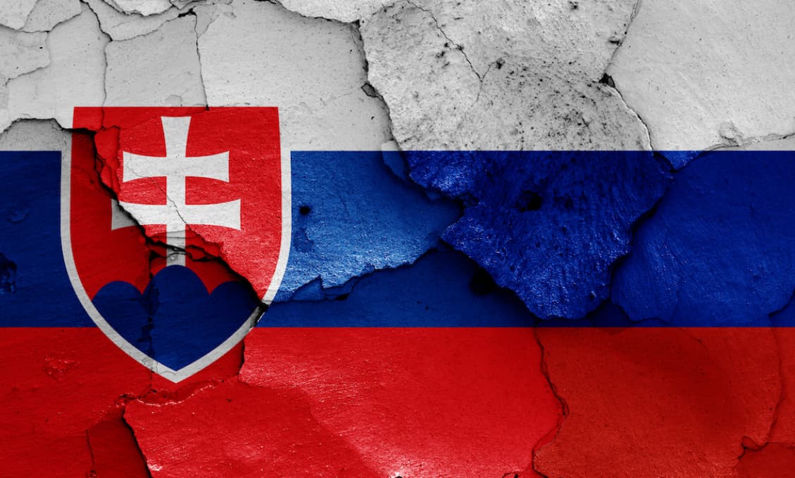 Slovenská republika vyhostí troch ruských diplomatov.