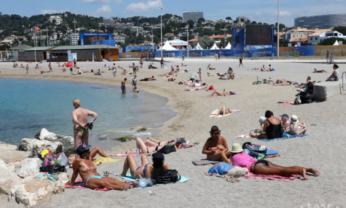 Zahraničná dovolenka je pre každého stále rizikom. Epidemiologička radí, zostaňte radšej na Slovensku