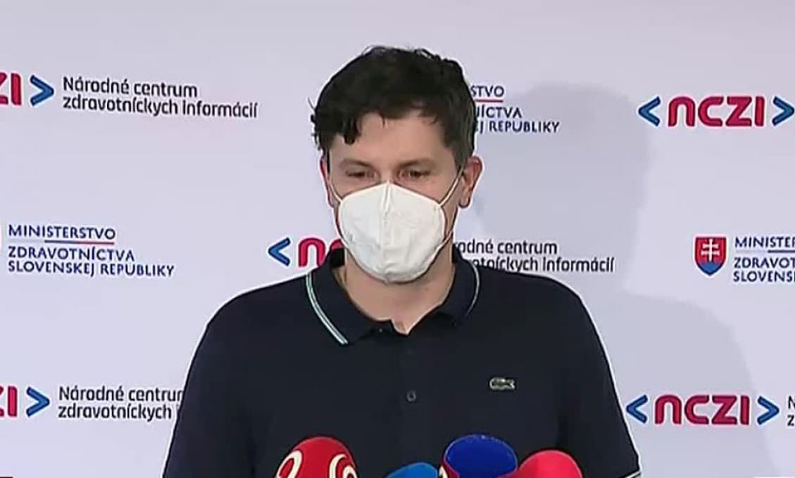 Šéfa NCZI za jeho pravdivé slová okamžite vykopli. „Tie táto vláda rozhodne tolerovať nemieni,“ hodnotí Draxler