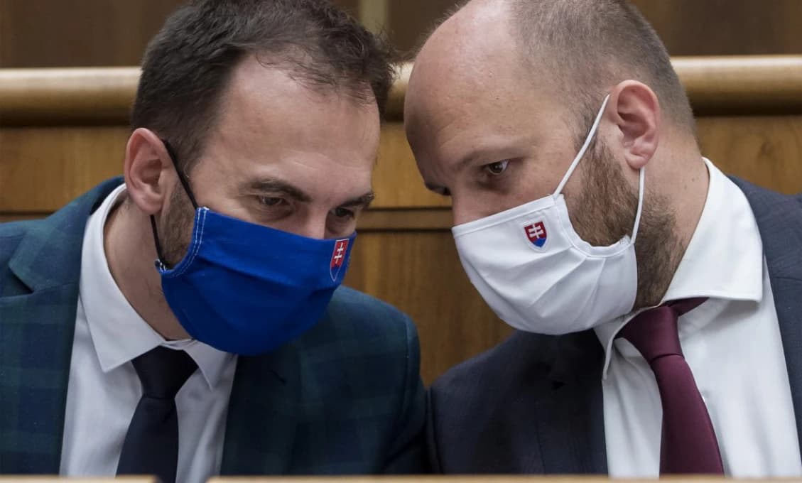 OĽANO spíše nejasnosti v súvislosti s Kolíkovou, informuje aj premiéra