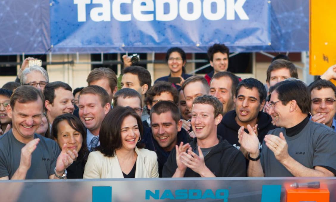 Facebook si zakladá na získavaní osobných dát. Ak ich neodovzdáte, budete platiť