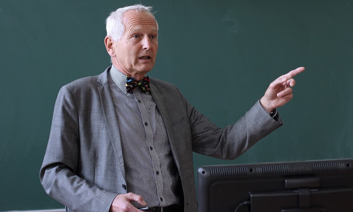 Šokujúce slová uznávaného lekára Pirkla: Covid-19 je len mierna chrípka. Oveľa horšia je sama chrípka