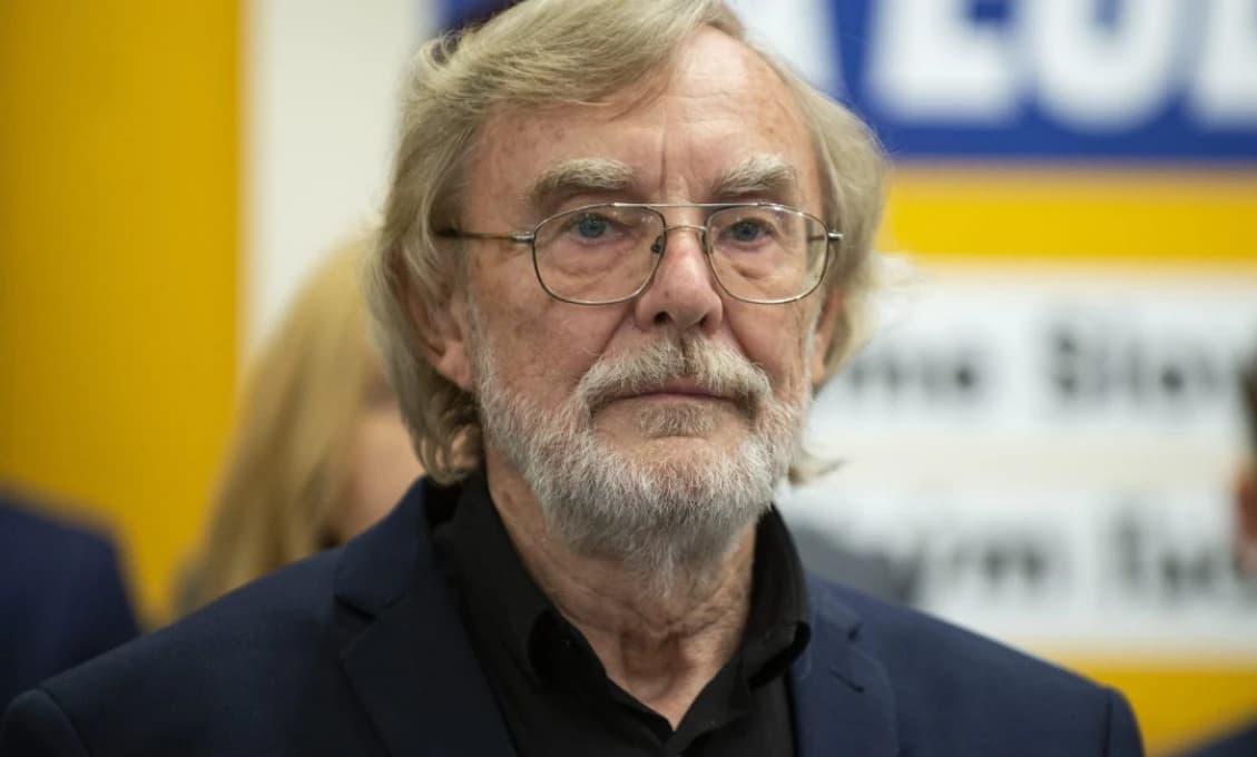 Biela vrana a ideologický bonzák Benčík posiela poslanca ĽSNS Suju na vyšetrenie k psychológovi