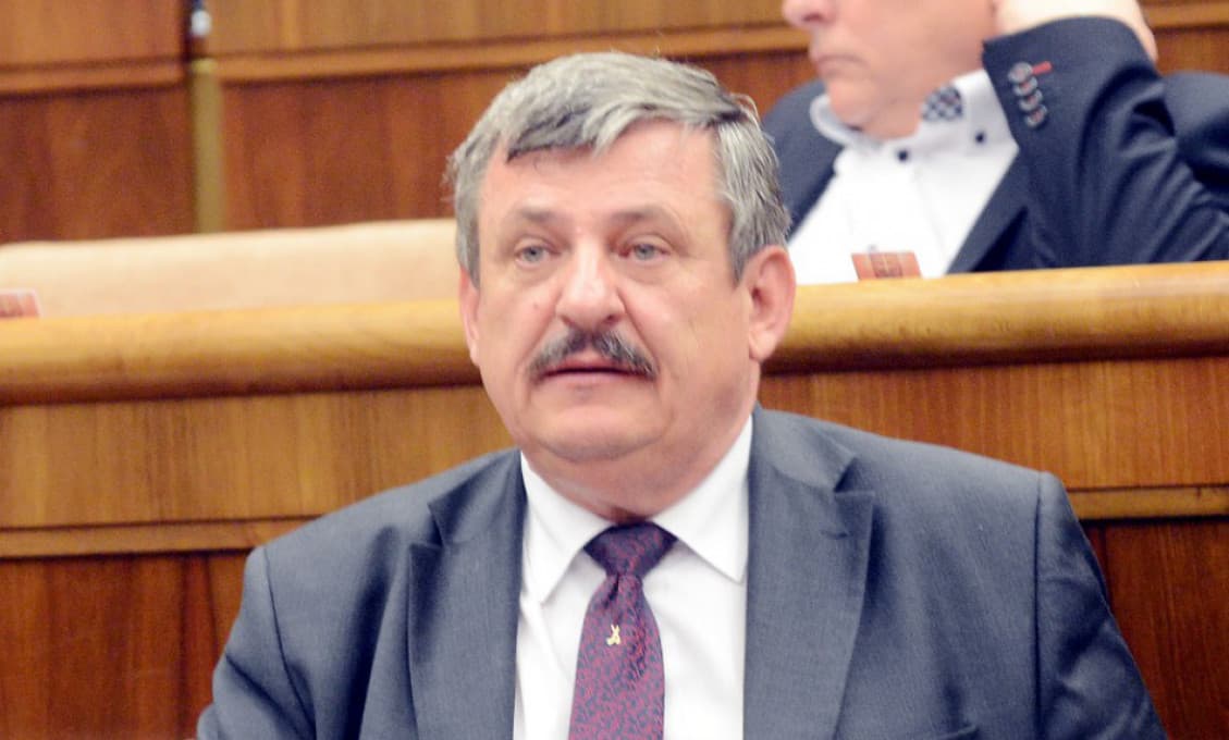 Anton Hrnko: Zúfalci slovenskej politiky trápne leštia kľučky v Budapešti