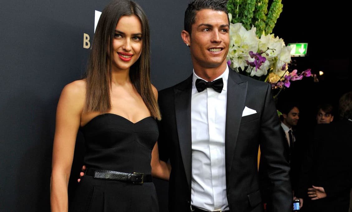 Futbalista Ronaldo od seba na tlačovke odsunul dve fľašky Coca-Coly. Firma pocítila prepad akcií
