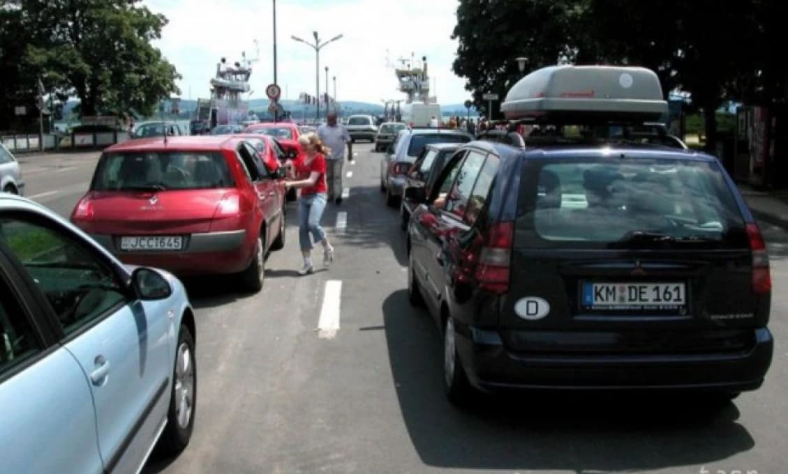 KRIMI: Väzenie za vraždu na vianočných trhoch. Vraždiace duo policajti zadržali krátko po čine
