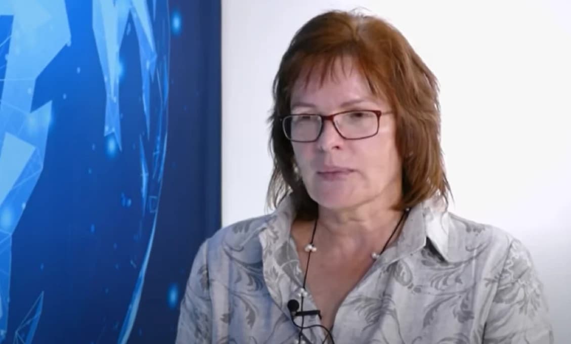 Belousovová: Taká nízka úroveň s kopou hlupákov, neodborníkov a diletantov v parlamente ešte nebola (VIDEO)