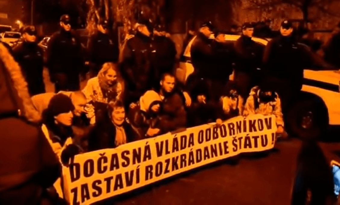 Iza Bela: Keď ste kričali, ako je vám zle za Fica, prečo dnes nejdete kričať, ako zle je vám teraz? (VIDEO)