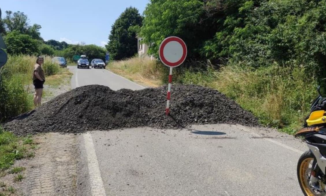 Slovensko opäť povstáva. Videá zo situácií na slovenských hraniciach sú toho dôkazom (VIDEO)