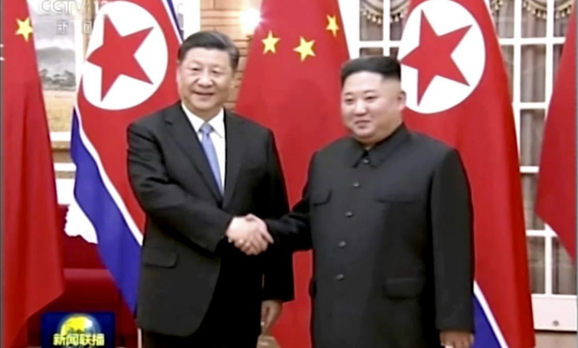 Si Ťin-pching a Kim Čong-un sa zaprisahali, že vzťah Číny a Severnej Kórei posunú na „novú úroveň“