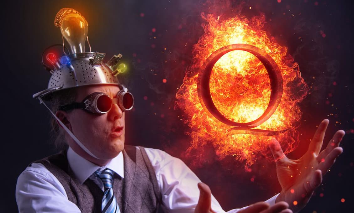 Covid očkovaní už nie sú stopercentní ľudia!, tvrdí Qanon