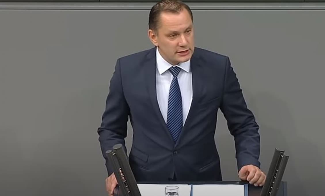 Nemecký poslanec vyzval Nemecko na odchod z EÚ do nového európskeho spoločenstva
